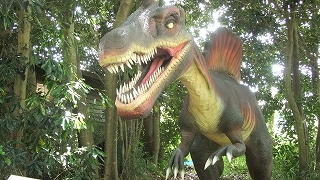 ピサのサウルス.jpg